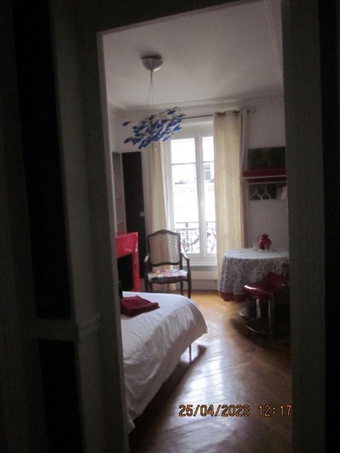Bed And Breakfast Paris Centre Exterior photo